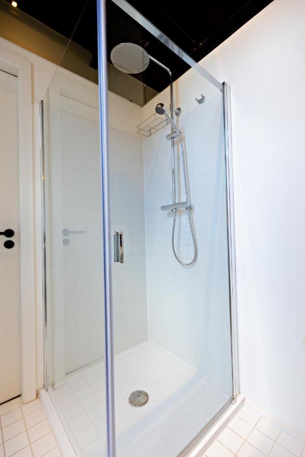 Luxury Suites Princess By Rikas Hotels Antwerpen Bagian luar foto