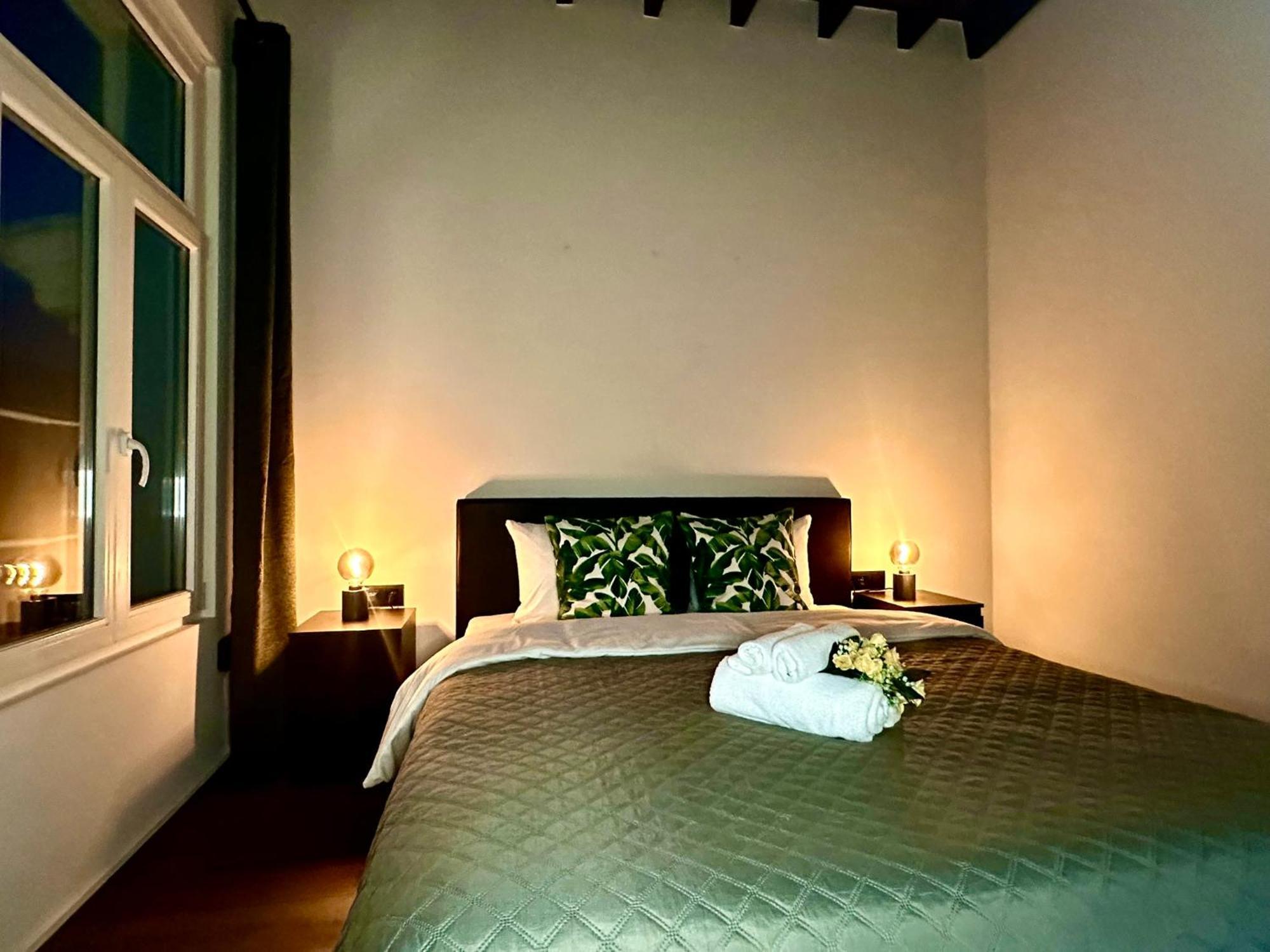Luxury Suites Princess By Rikas Hotels Antwerpen Bagian luar foto