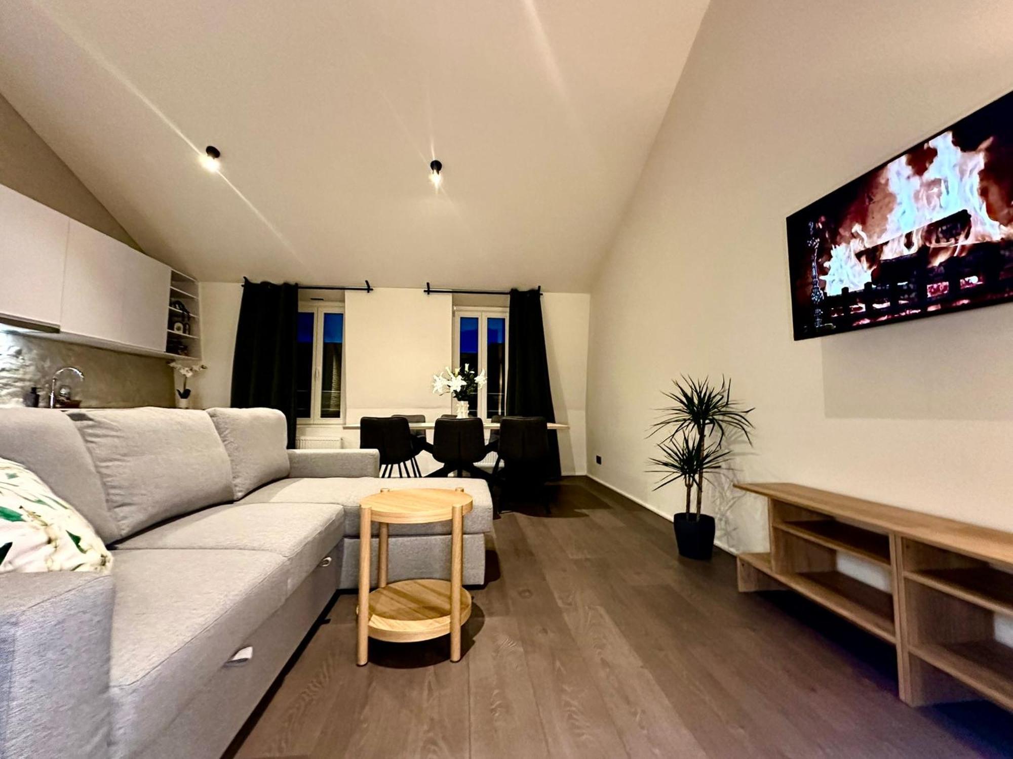 Luxury Suites Princess By Rikas Hotels Antwerpen Bagian luar foto