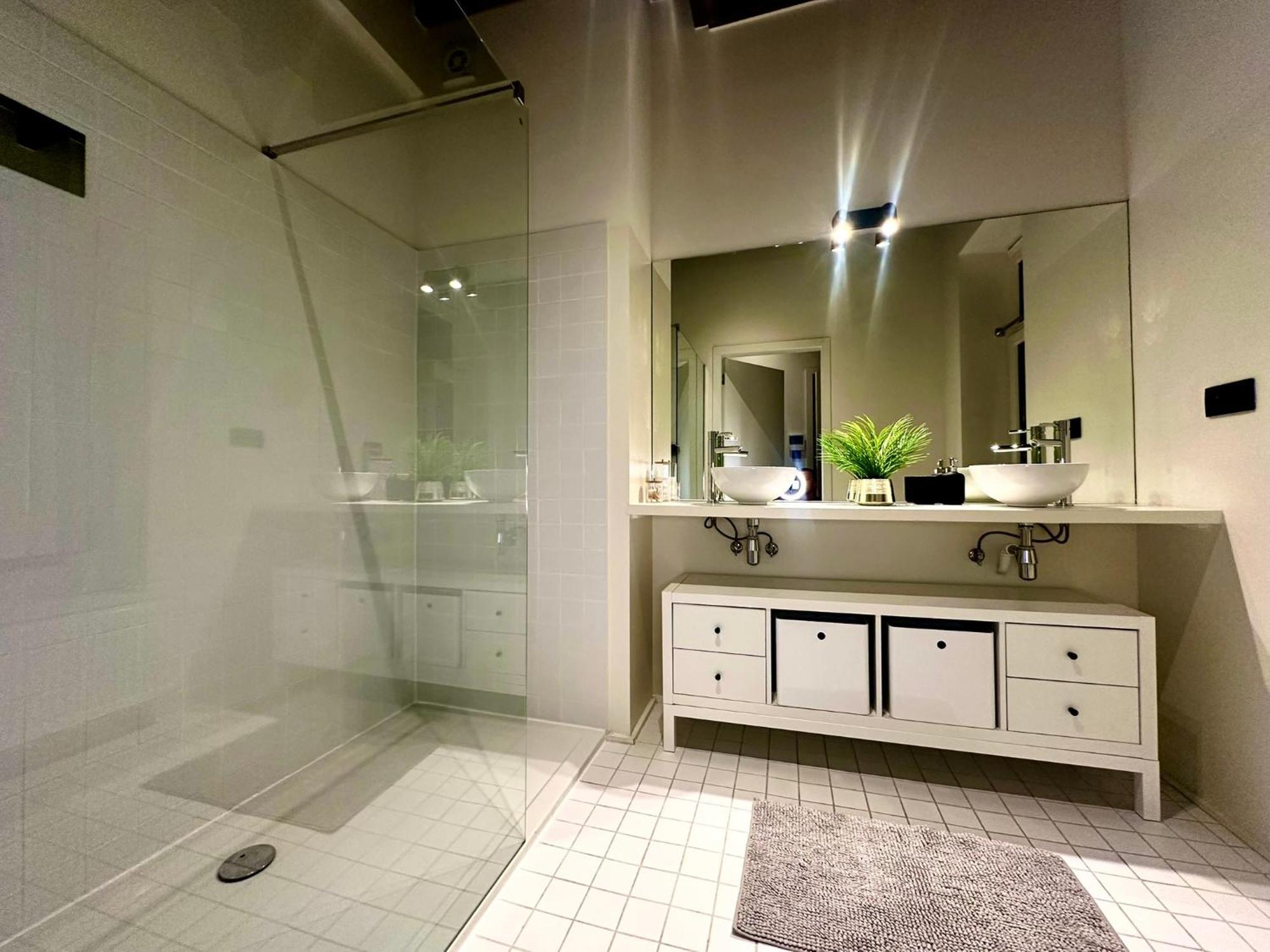 Luxury Suites Princess By Rikas Hotels Antwerpen Bagian luar foto