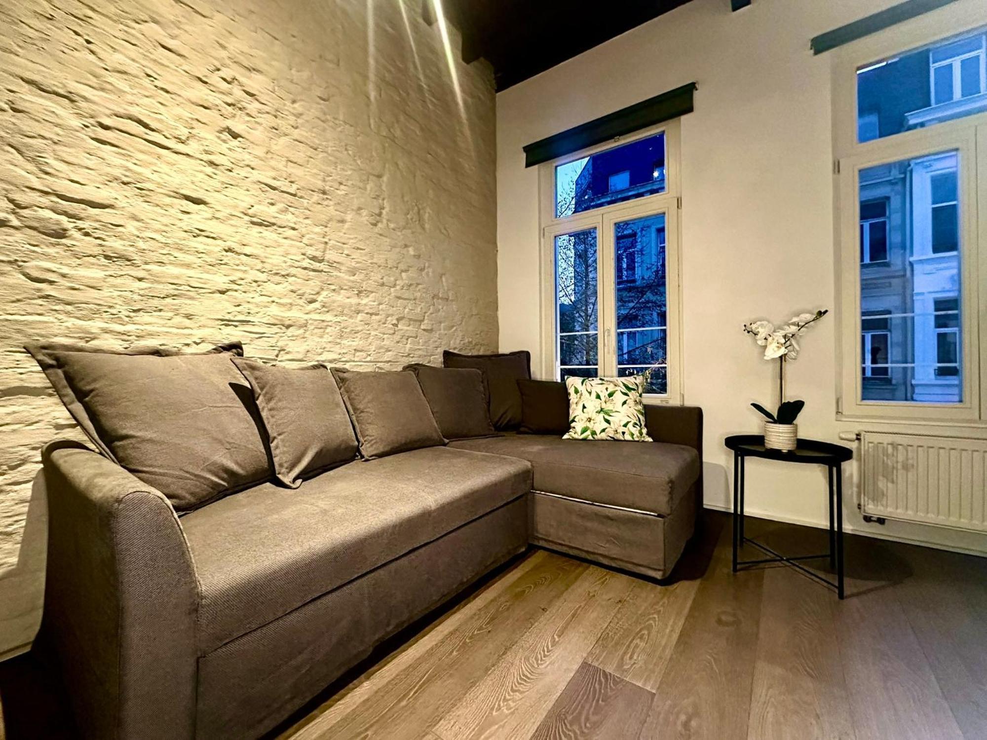 Luxury Suites Princess By Rikas Hotels Antwerpen Bagian luar foto