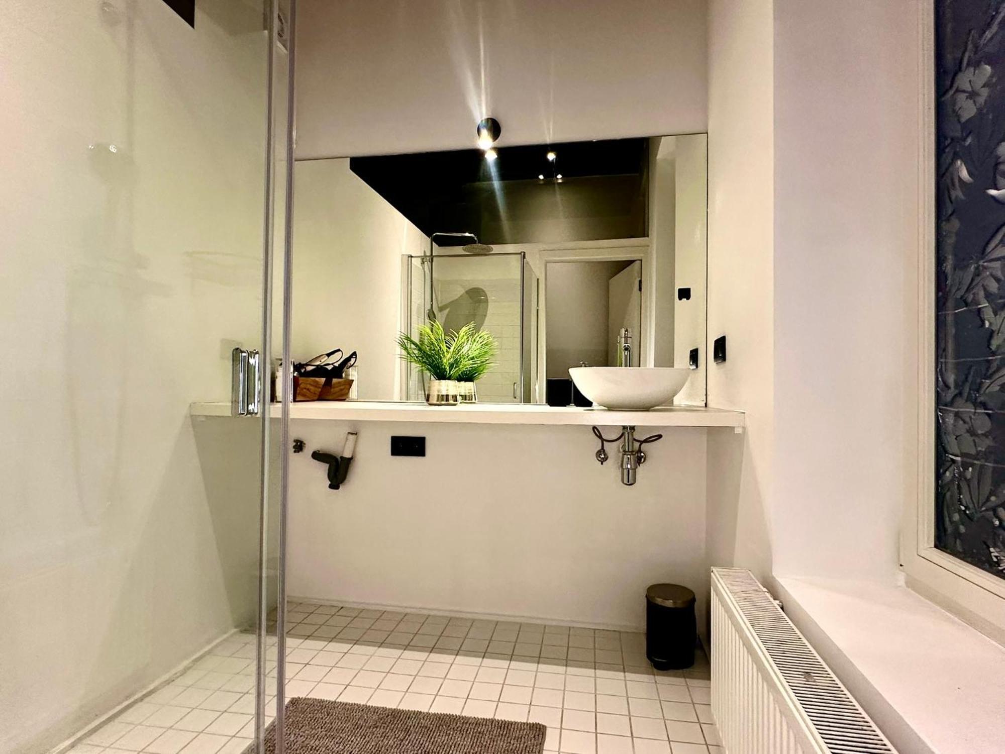 Luxury Suites Princess By Rikas Hotels Antwerpen Bagian luar foto