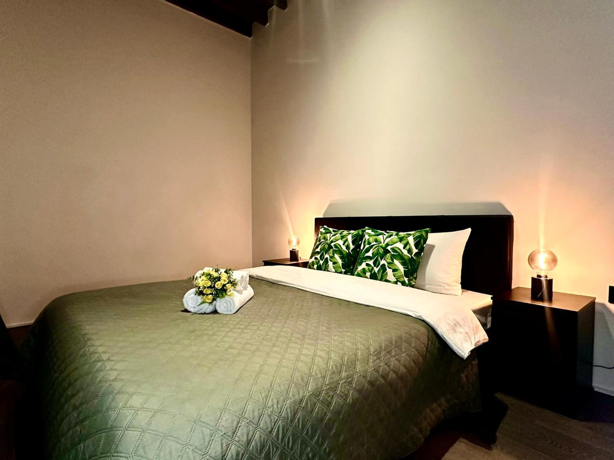 Luxury Suites Princess By Rikas Hotels Antwerpen Bagian luar foto